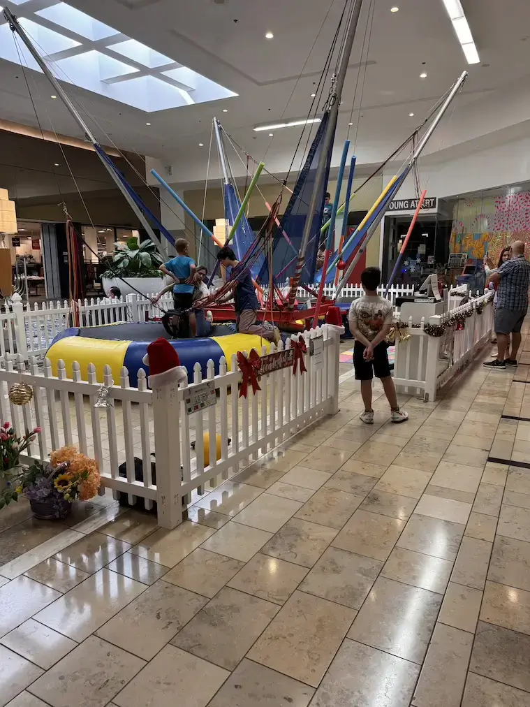 Bungee Jump setup at Broward mall